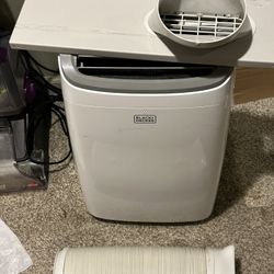 Black And Decker Portable Ac Unit NEVER BEEN USED 