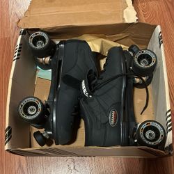 Carrera Skates