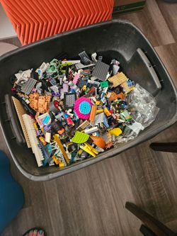 105 Pounds Legos Bricks Plates Pieces Random 3 Totes Full
