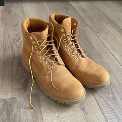 Timbs Size 9.5