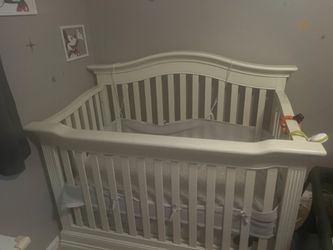 Montana 4-in-1 Baby Crib