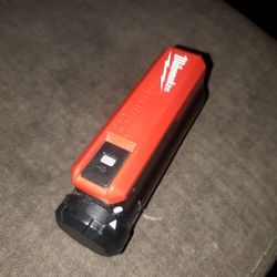 Milwaukee USB Portable Charger