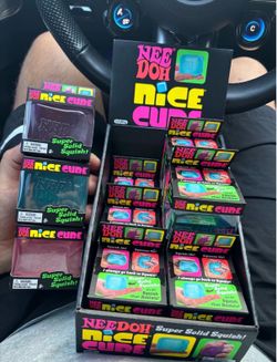 Needoo nice burg and normal nice cubes