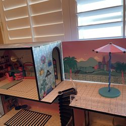 LOL Doll Giant House