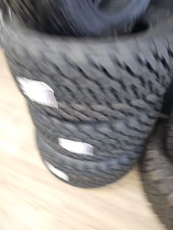 New set of tires Maxtrek all terrain 33 1250 20 lt
