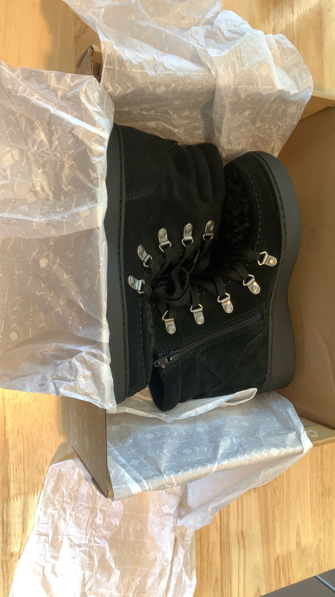 Zodiac Pierson Black Boots Sz 6 M NEW In Box