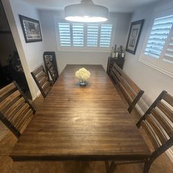 Beautiful Kitchen/Dining Room Table