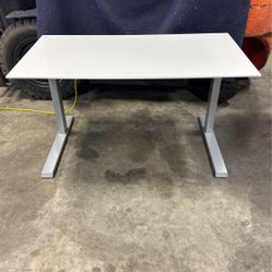 Haworth Electric Sit To Stand  Desk 