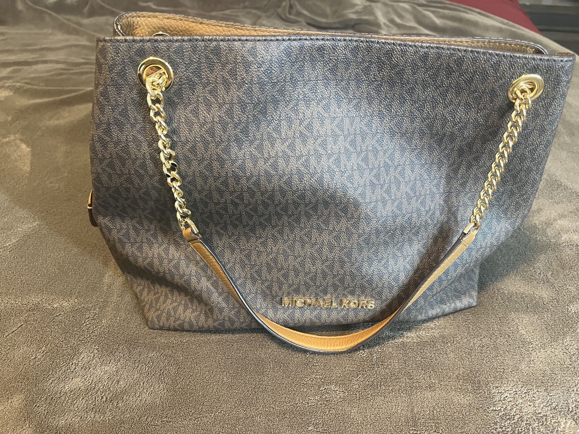 Michael Kors Handbag 