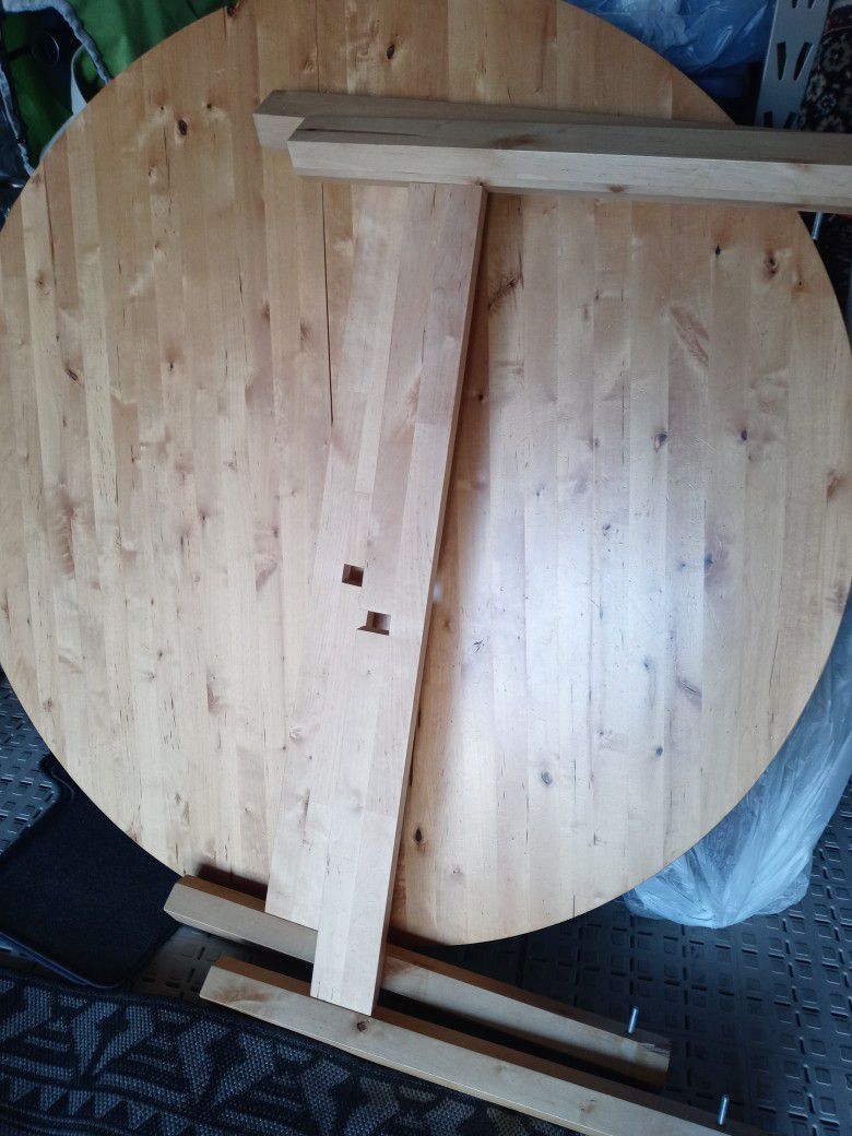 Wood TABLE 