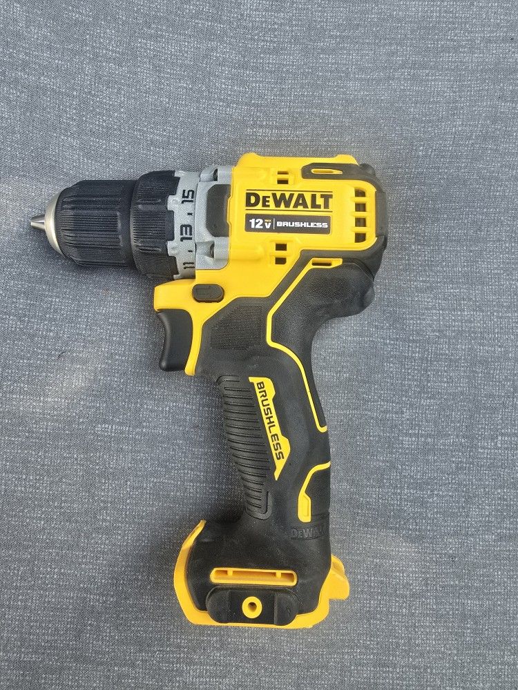 DEWALT Xtreme 12V MAX*