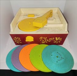 vintage 70s Fisher-Price Music Box Record Player with 5 records