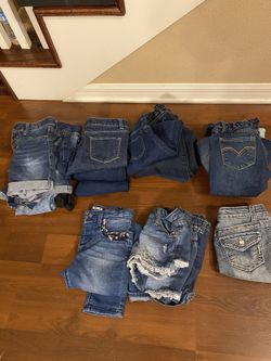 Kids jeans and some shorts excellent condition gently used size7-10 kids girls size brand names khols store ask each 4.00