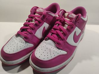 Nike Dunk low GS active fuchsia shoes size women's 8