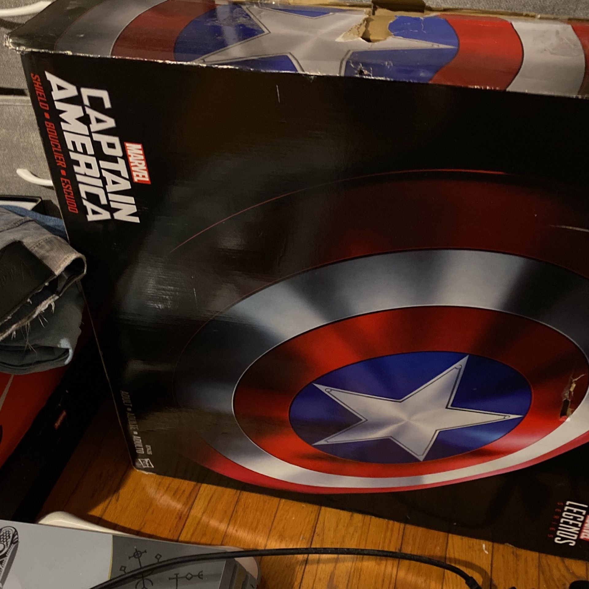 Captain America Sheild In Box