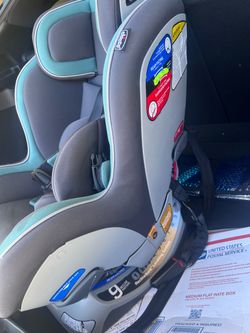 Chicco Convertible Car Seat Gray Teal