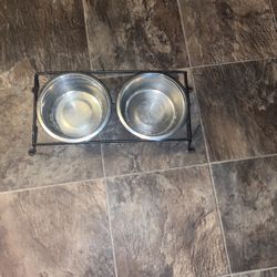Dog Bowls With Stand 