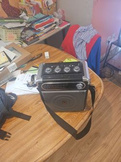 Portable Retro-Style Bluetooth Speaker Radio