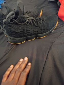 Nike LeBron 15 Black Gum size 9.5