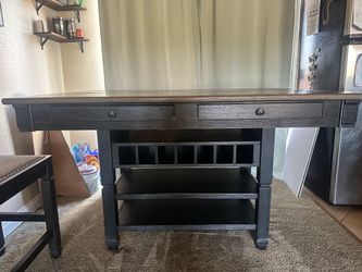 Dining table