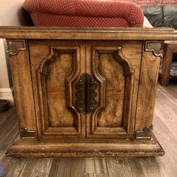 Solid Oak End Table 