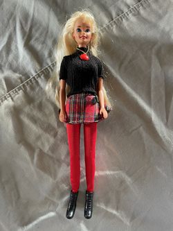 1995 School Spirit Barbie 