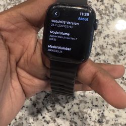 Apple Watch Series 7