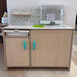 Lovevery The Real Life Play Kitchen