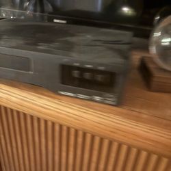 Old dvd player, still works