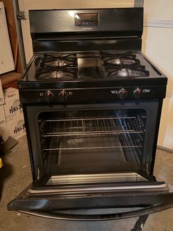 Frigidaire gas stove and microwave