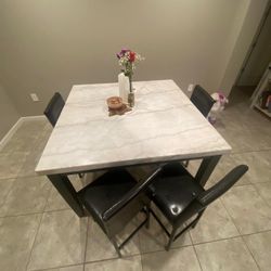 Marble Table + Chairs $400