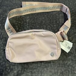 Lululemon Belt Bag Pink