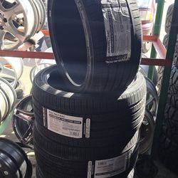 235/40/18 & 255/35/18 Staggered  New