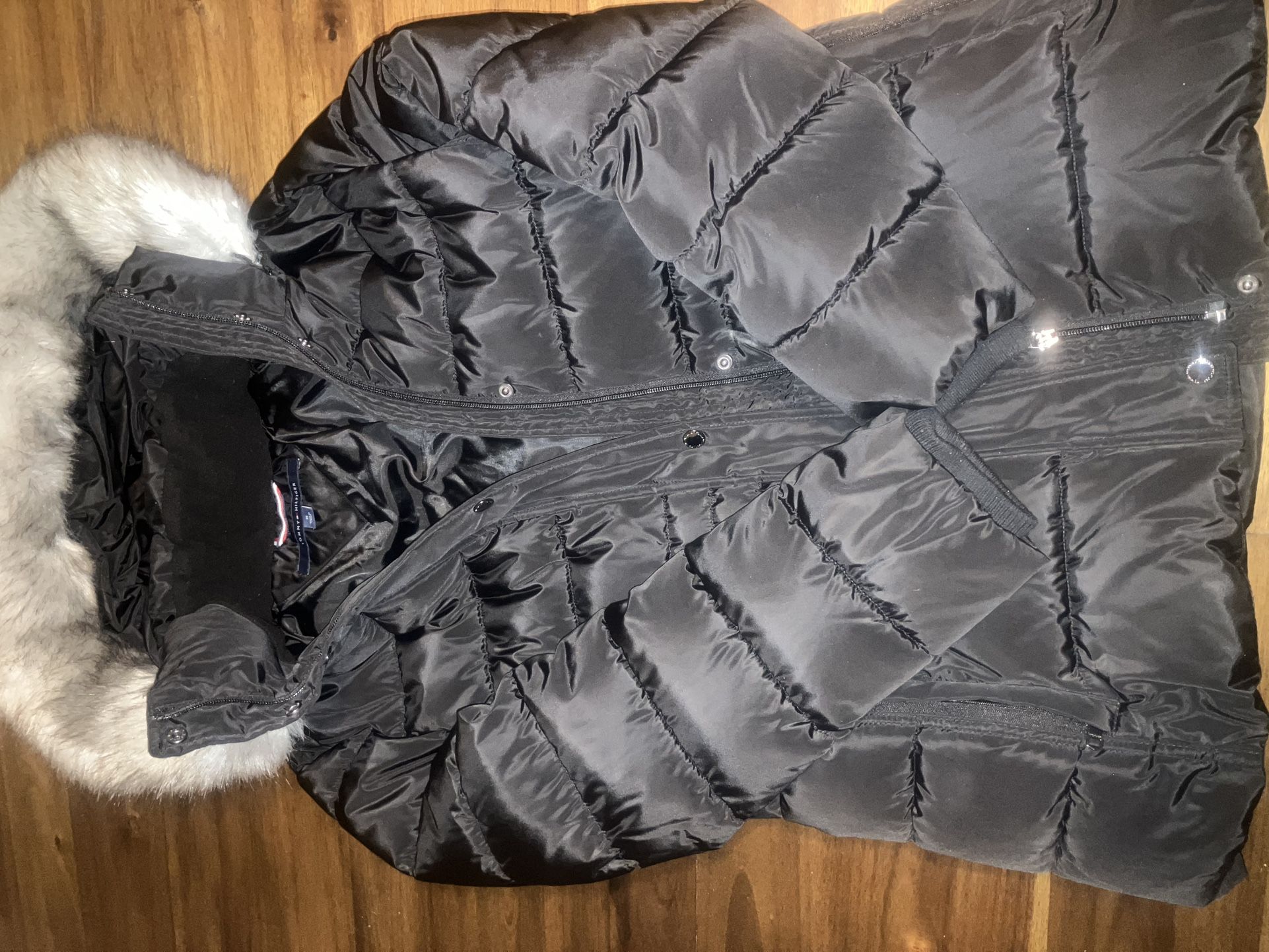 Women’s Tommy Hilfiger Coat  Size Medium 