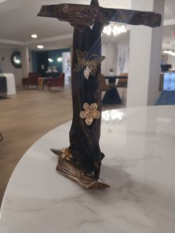 This is a special peace....3 different places of wood...this is the coolest thing I have made awhile...FOR SURE a must have....