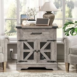 🌿 Farmhouse End Table with Charging Station (Brand New, Open Box) 🌿