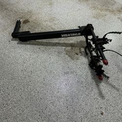 Yakima four bike folding car rack