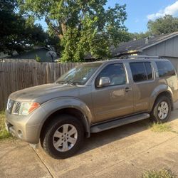 Nissan Pathfinder 