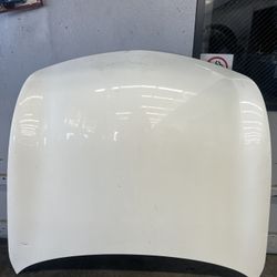 G35 G37 sedan hood