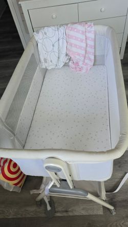 Bedside bassinet
