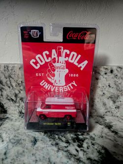 m2 machines chase 1/64 Coca Cola 1971 Chevrolet Van G10