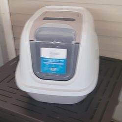 Flip top litter Pam with door & Waste Disposal