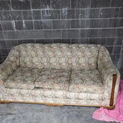 FREE Antique 60's Biltwell Couch