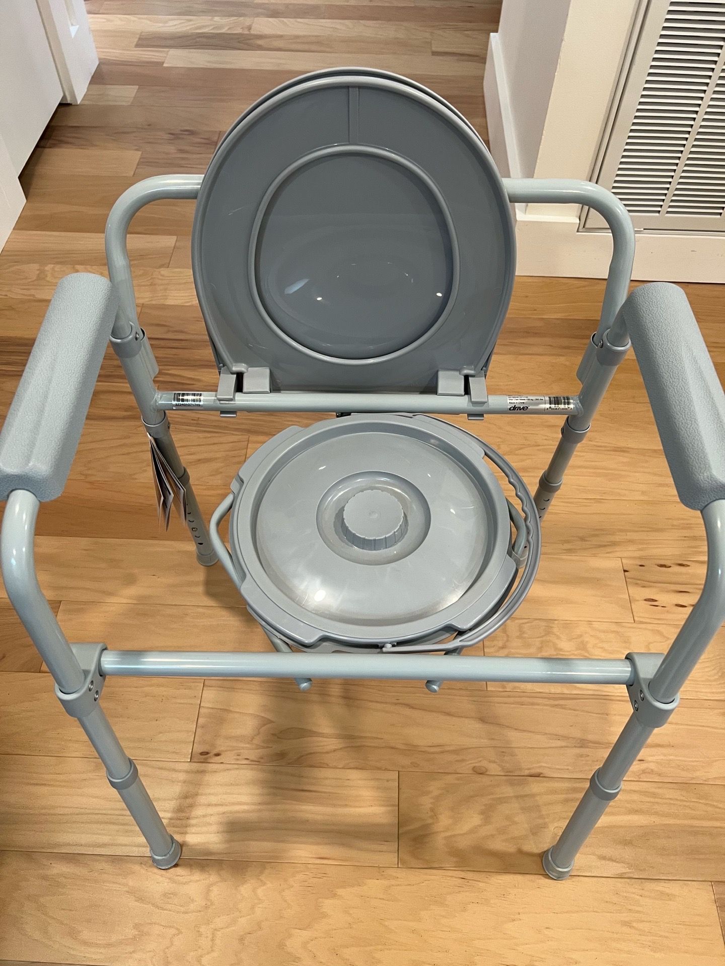 Medical Folding Steel bedside commode chair