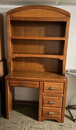 Broyhill bedroom set