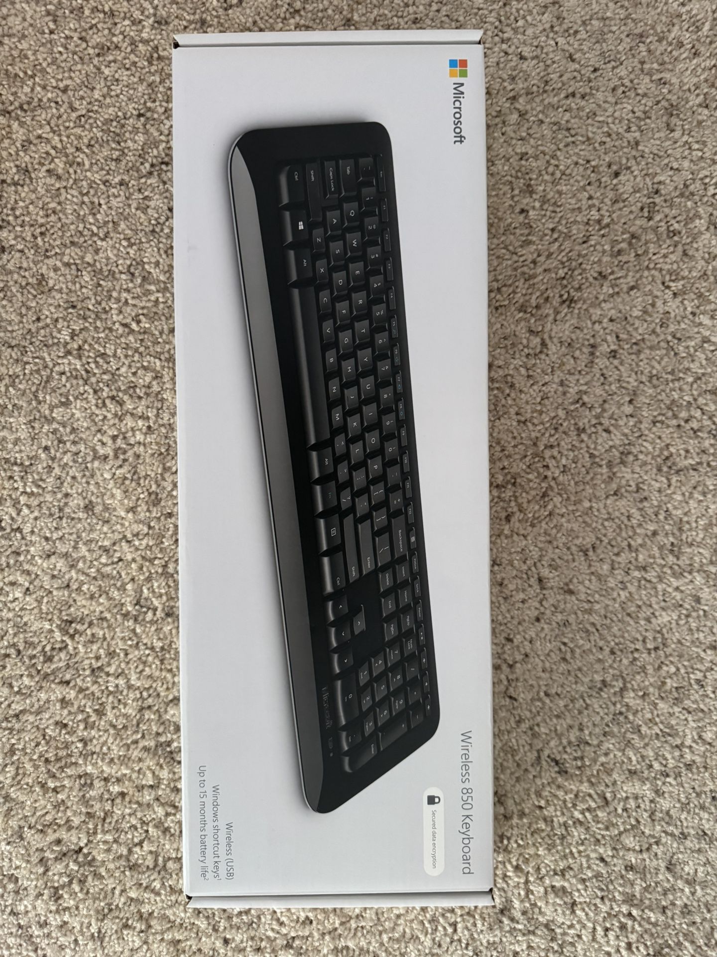 Microsoft 850 Wireless keyboard *Brand New In Box Never Opened