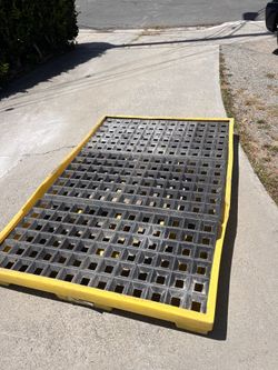Catch basin for 50 gallon drums