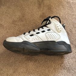 jordan 17 white amd black 9.5