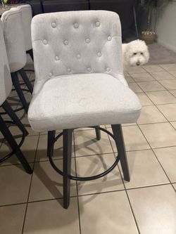 4 Bar Stools