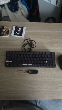 High ground 65% Gaming Keyboard / Logitech Mouse